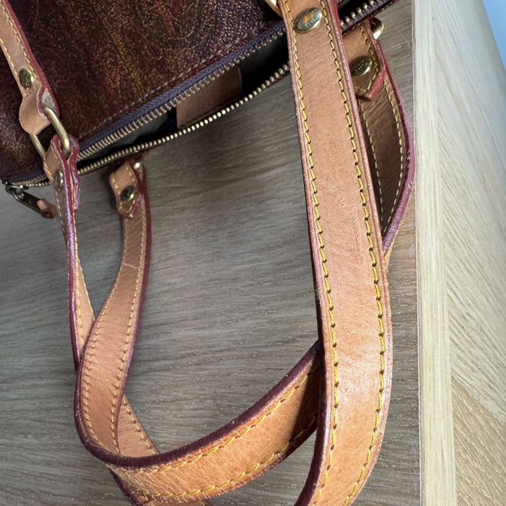 Vintage Etro Milano barrel handbag - Picture 12 of 15